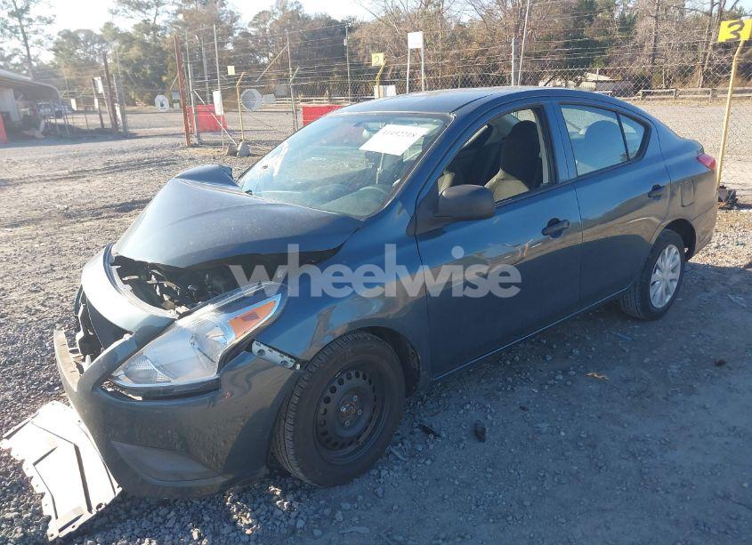 Photo 2 of 2015 Nissan Versa 1.6 S (VIN 3N1CN7AP9FL955591)