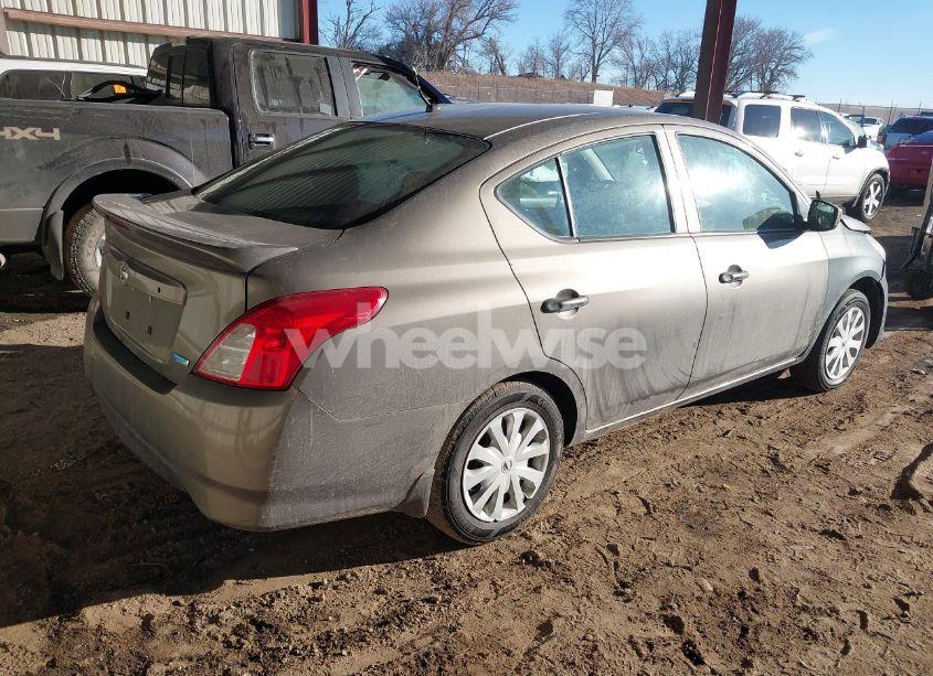 Photo 4 of 2016 Nissan Versa 1.6 S+ (VIN 3N1CN7AP9GL818281)