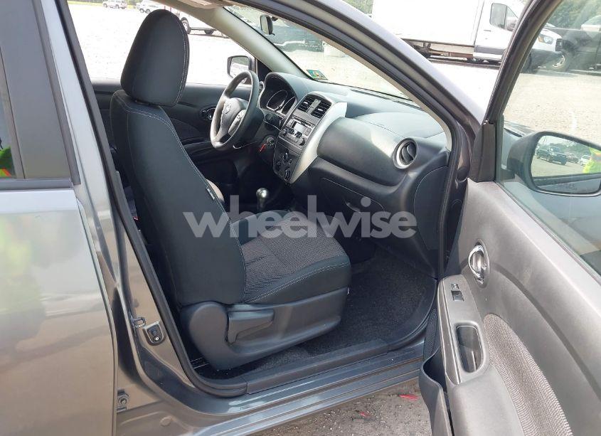 Photo 5 of 2016 Nissan Versa 1.6 S/1.6 S+/1.6 SL/1.6 SV (VIN 3N1CN7AP9GL829345)