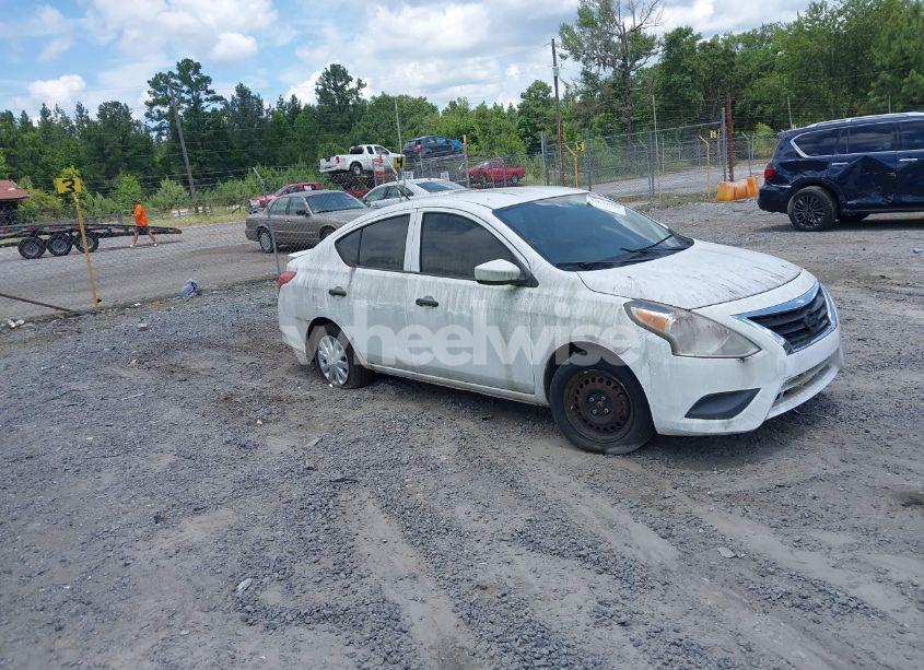 2016 Nissan Versa 1.6 S+ (VIN 3N1CN7AP9GL865214) main photo