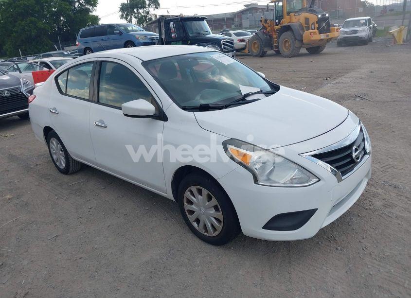 2016 Nissan Versa 1.6 S/1.6 S+/1.6 SL/1.6 SV (VIN 3N1CN7AP9GL871661) main photo