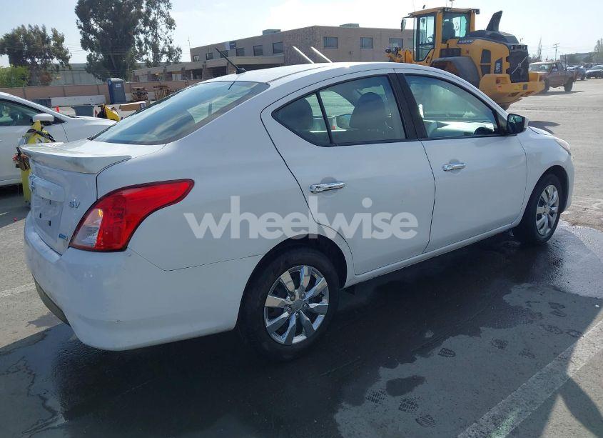 Photo 4 of 2016 Nissan Versa 1.6 S/1.6 S+/1.6 SL/1.6 SV (VIN 3N1CN7AP9GL875922)