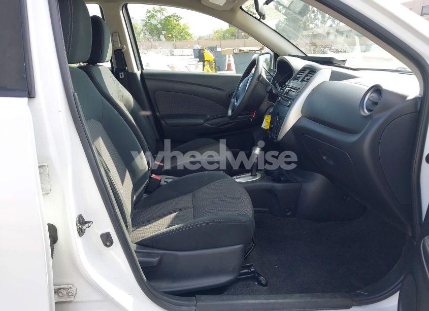 Photo 5 of 2016 Nissan Versa 1.6 S/1.6 S+/1.6 SL/1.6 SV (VIN 3N1CN7AP9GL875922)