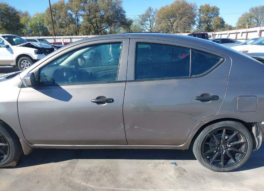 Photo 15 of 2016 Nissan Versa 1.6 S+ (VIN 3N1CN7AP9GL879484)