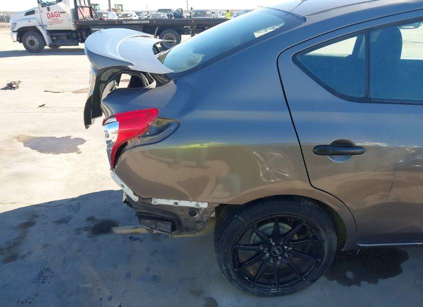 Photo 18 of 2016 Nissan Versa 1.6 S+ (VIN 3N1CN7AP9GL879484)