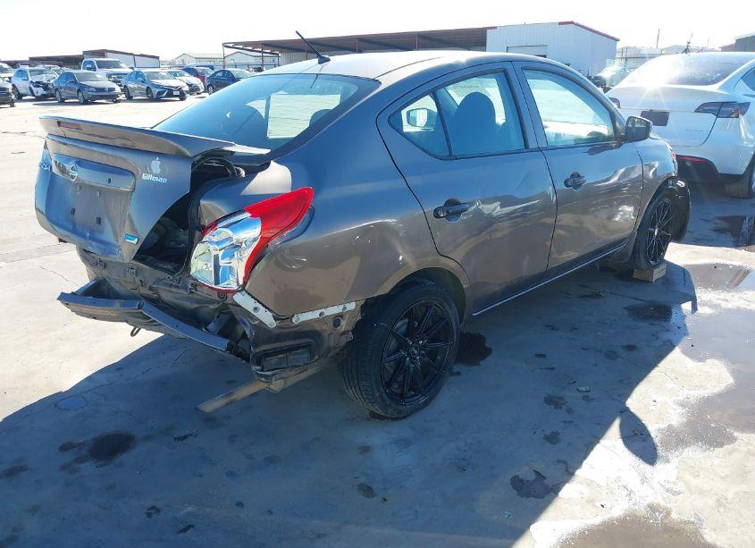 Photo 4 of 2016 Nissan Versa 1.6 S+ (VIN 3N1CN7AP9GL879484)