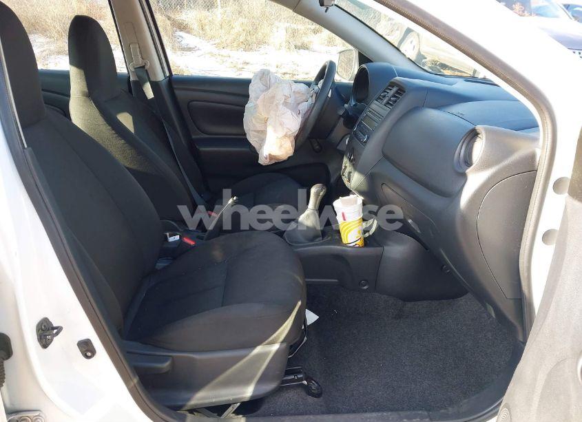 Photo 5 of 2016 Nissan Versa 1.6 S (VIN 3N1CN7AP9GL894132)