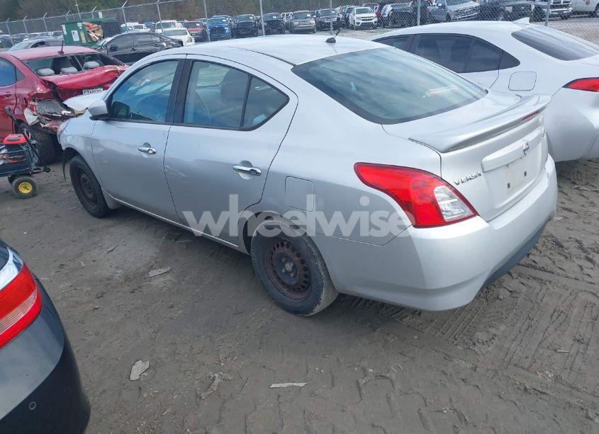 Photo 3 of 2016 Nissan Versa 1.6 SV (VIN 3N1CN7AP9GL907705)