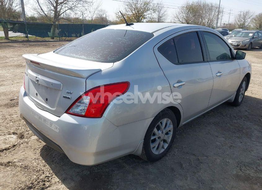 Photo 4 of 2017 Nissan Versa 1.6 SV (VIN 3N1CN7AP9HL809470)