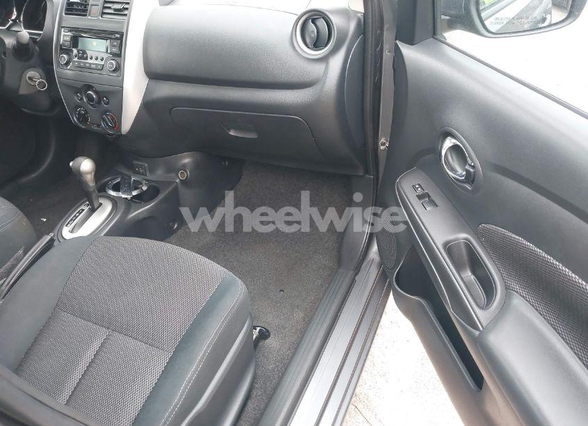 Photo 5 of 2017 Nissan Versa 1.6 SV (VIN 3N1CN7AP9HL835440)