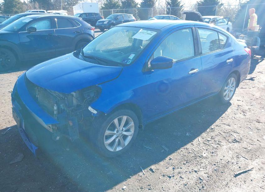 Photo 2 of 2017 Nissan Versa 1.6 SL (VIN 3N1CN7AP9HL835664)