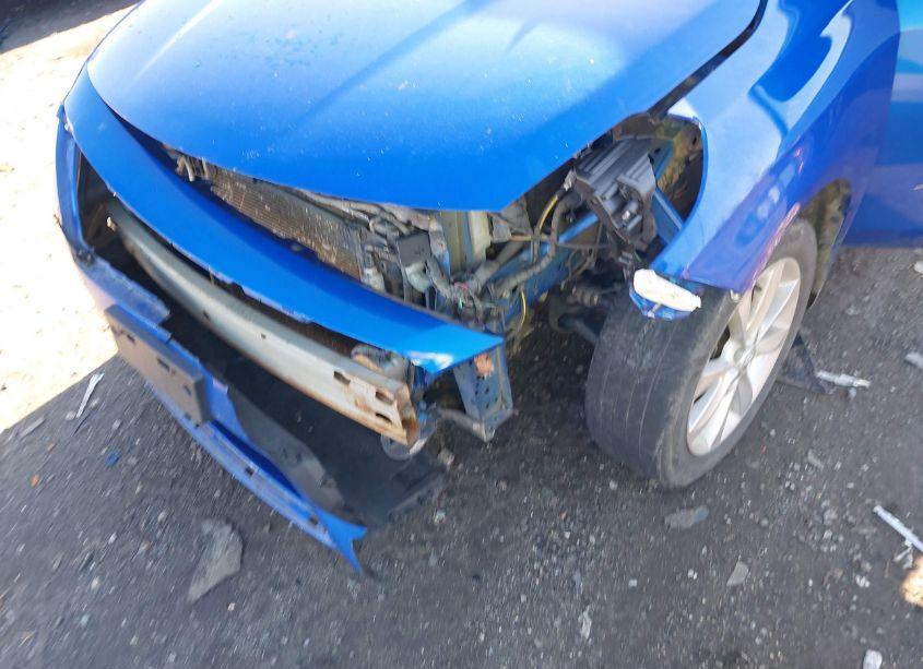 Photo 6 of 2017 Nissan Versa 1.6 SL (VIN 3N1CN7AP9HL835664)