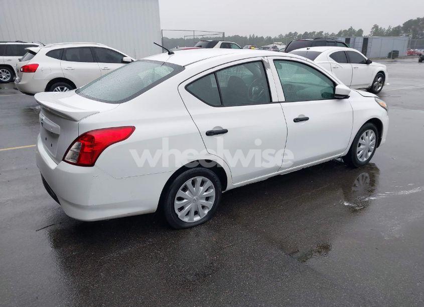 Photo 4 of 2017 Nissan Versa 1.6 S+ (VIN 3N1CN7AP9HL856143)
