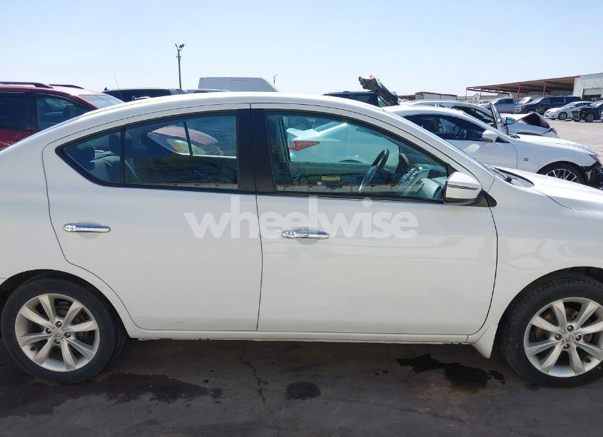 Photo 14 of 2017 Nissan Versa 1.6 SL (VIN 3N1CN7AP9HL869944)