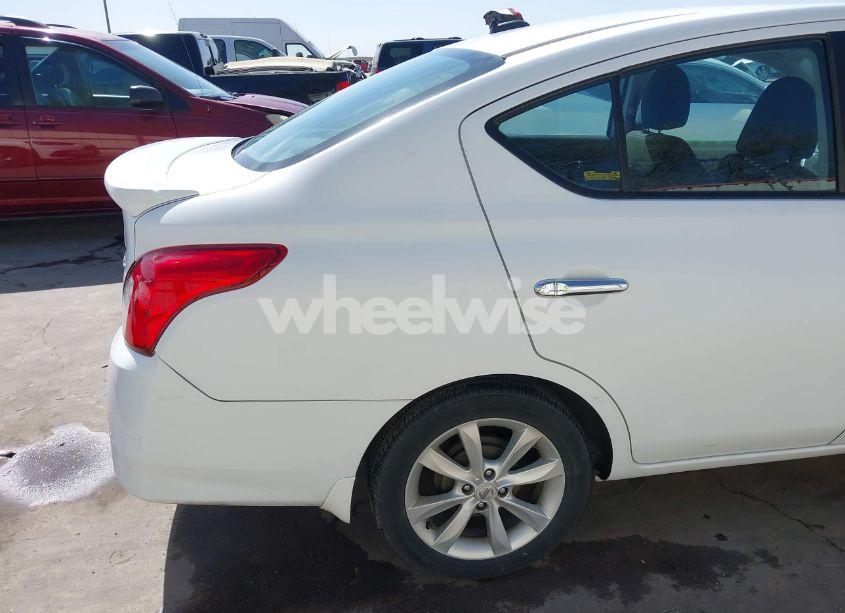 Photo 20 of 2017 Nissan Versa 1.6 SL (VIN 3N1CN7AP9HL869944)