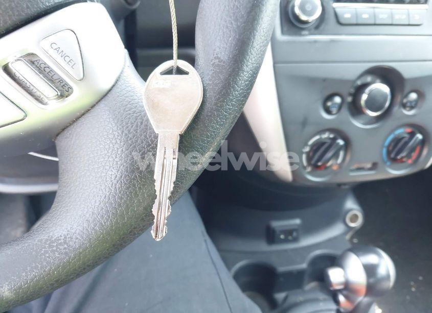 Photo 11 of 2017 Nissan Versa 1.6 SV (VIN 3N1CN7AP9HL897517)