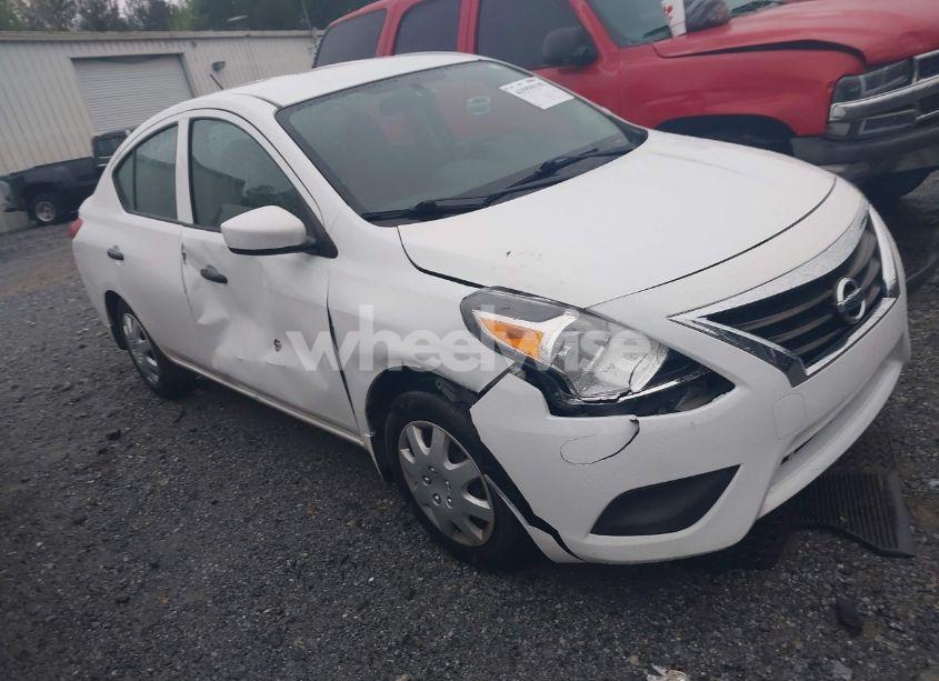 2017 Nissan Versa 1.6 S (VIN 3N1CN7AP9HL903042) main photo