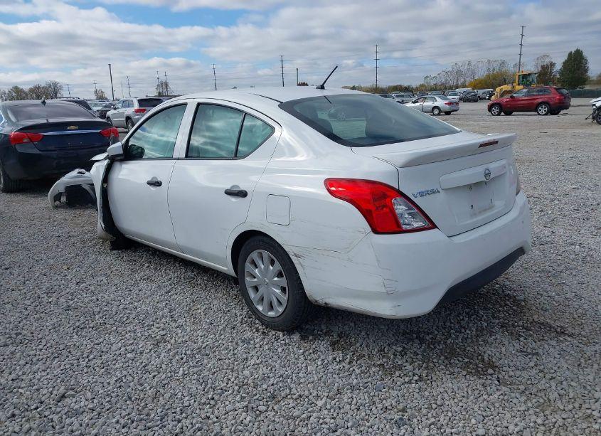 Photo 3 of 2017 Nissan Versa 1.6 S+ (VIN 3N1CN7AP9HL903980)