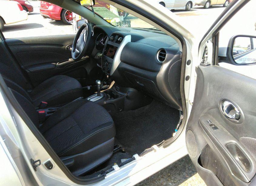 Photo 5 of 2018 Nissan Versa 1.6 SV (VIN 3N1CN7AP9JK436362)