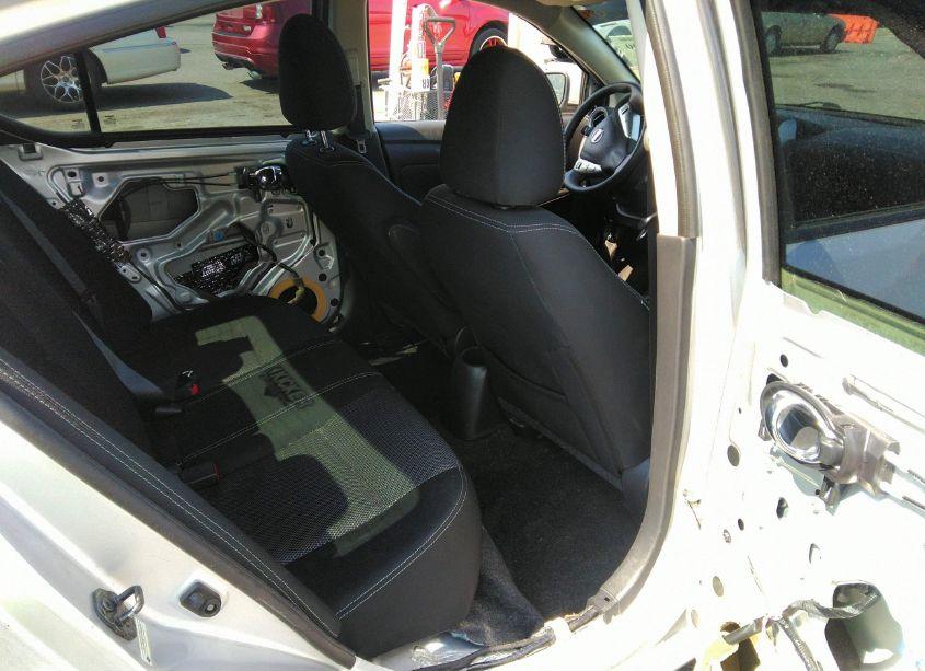 Photo 8 of 2018 Nissan Versa 1.6 SV (VIN 3N1CN7AP9JK436362)