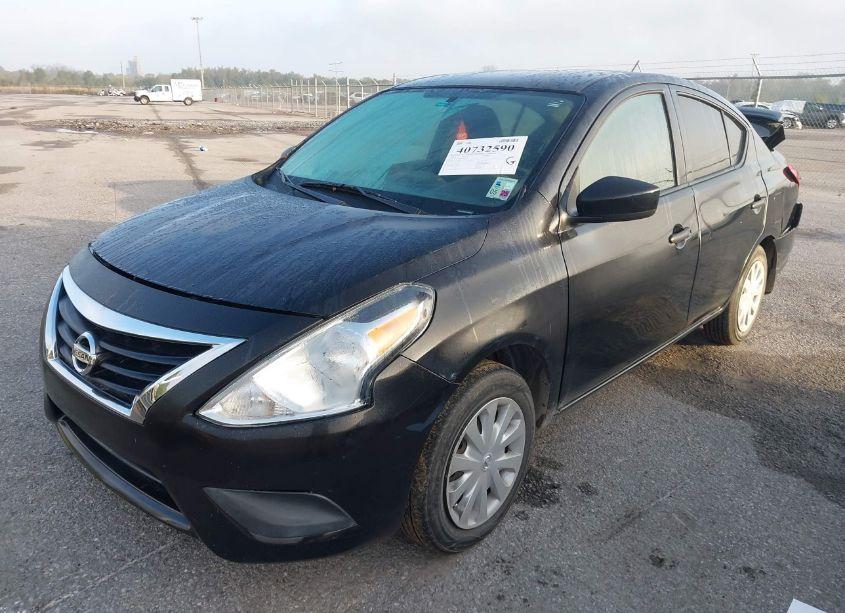 Photo 2 of 2018 Nissan Versa 1.6 S+ (VIN 3N1CN7AP9JL802993)