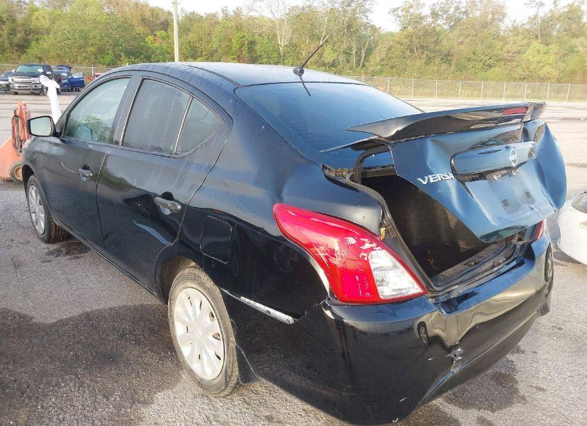 Photo 3 of 2018 Nissan Versa 1.6 S+ (VIN 3N1CN7AP9JL802993)