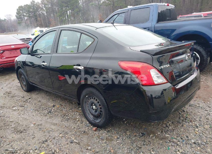 Photo 3 of 2018 Nissan Versa 1.6 SV (VIN 3N1CN7AP9JL804601)