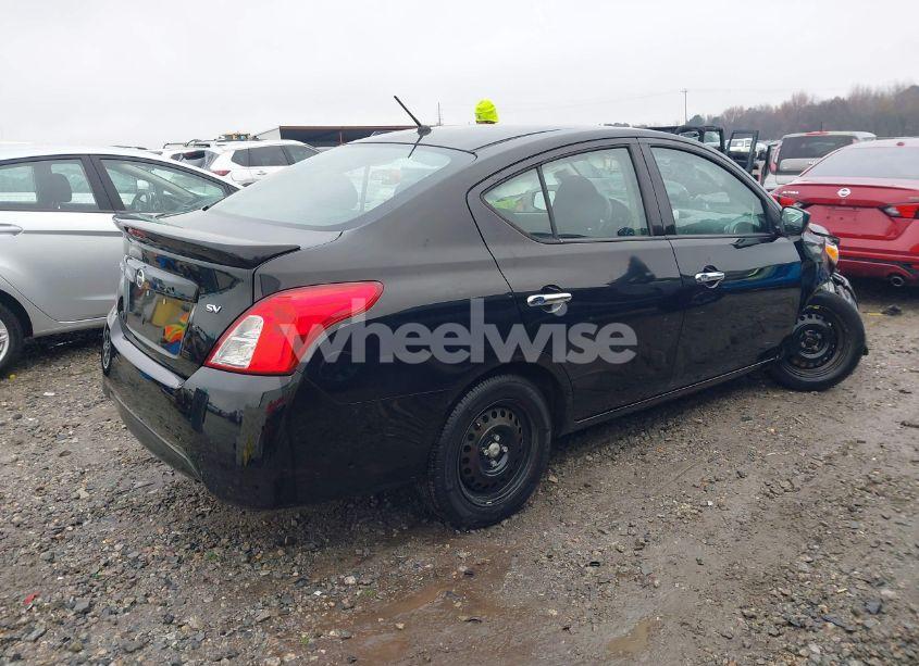 Photo 4 of 2018 Nissan Versa 1.6 SV (VIN 3N1CN7AP9JL804601)