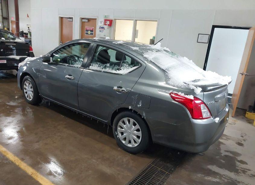 Photo 3 of 2018 Nissan Versa 1.6 SV (VIN 3N1CN7AP9JL808065)