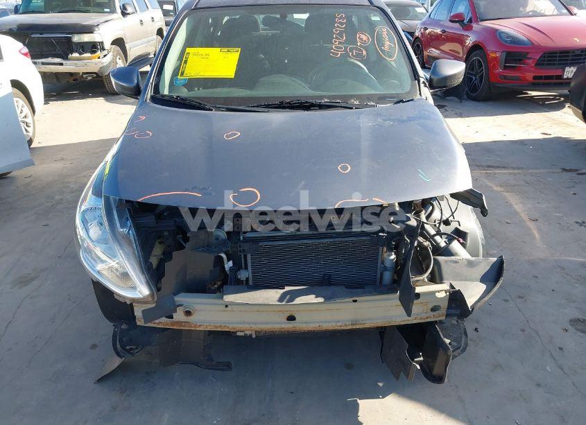 Photo 6 of 2018 Nissan Versa 1.6 SV (VIN 3N1CN7AP9JL813735)