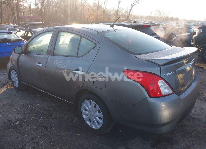 Photo 3 of 2018 Nissan Versa 1.6 SV (VIN 3N1CN7AP9JL820328)