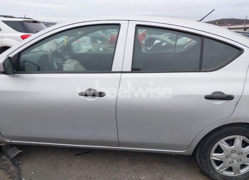 Photo 14 of 2018 Nissan Versa 1.6 S+ (VIN 3N1CN7AP9JL829689)