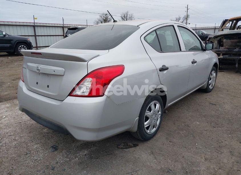 Photo 4 of 2018 Nissan Versa 1.6 S+ (VIN 3N1CN7AP9JL829689)