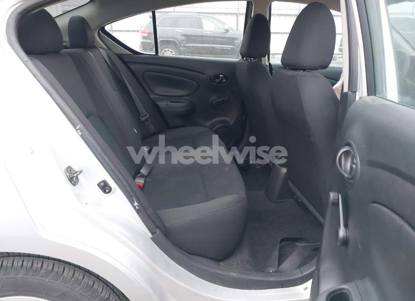 Photo 8 of 2018 Nissan Versa 1.6 S+ (VIN 3N1CN7AP9JL829689)
