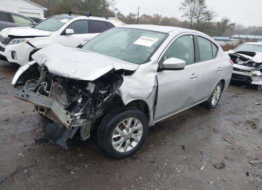 Photo 2 of 2018 Nissan Versa 1.6 SV (VIN 3N1CN7AP9JL865978)