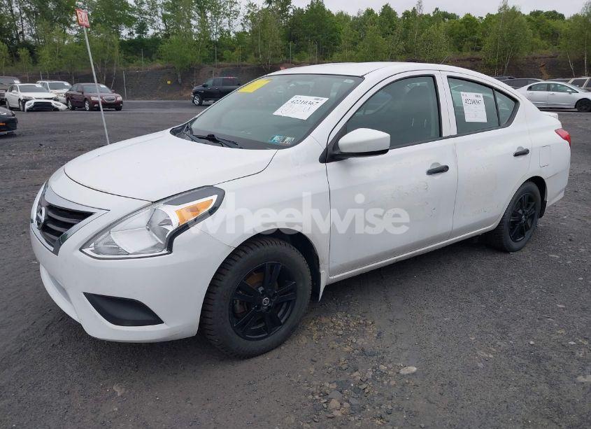 Photo 2 of 2018 Nissan Versa 1.6 S+ (VIN 3N1CN7AP9JL887608)