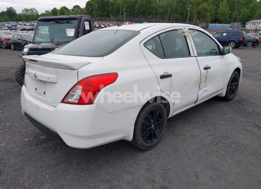Photo 4 of 2018 Nissan Versa 1.6 S+ (VIN 3N1CN7AP9JL887608)