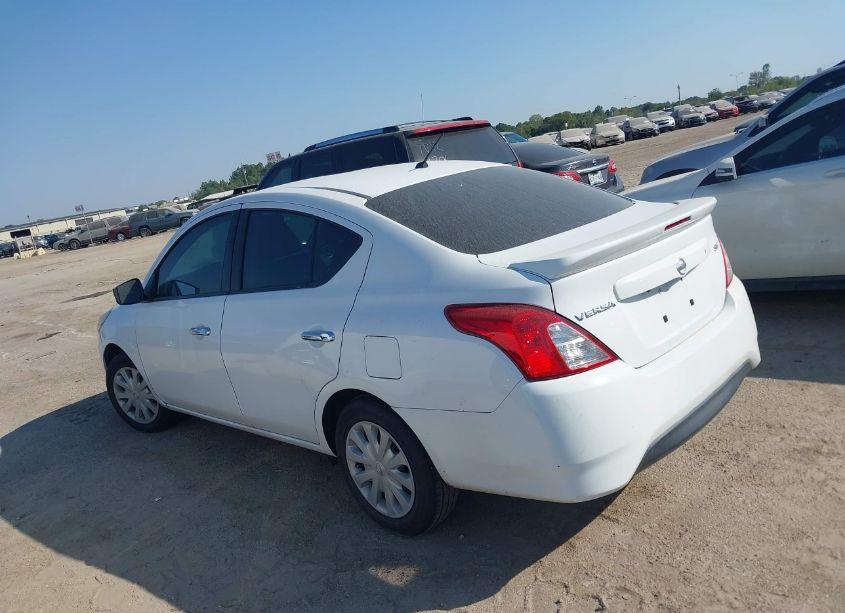 Photo 3 of 2019 Nissan Versa 1.6 SV (VIN 3N1CN7AP9KL801229)