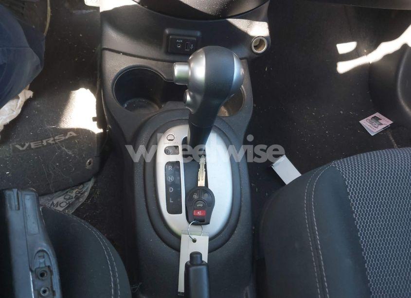 Photo 11 of 2019 Nissan Versa 1.6 SV (VIN 3N1CN7AP9KL816734)