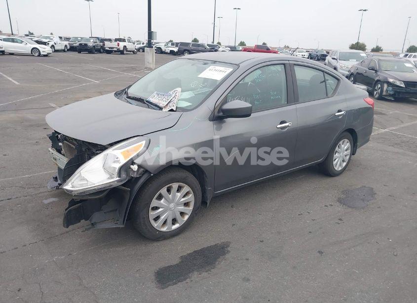 Photo 2 of 2019 Nissan Versa 1.6 SV (VIN 3N1CN7AP9KL816734)