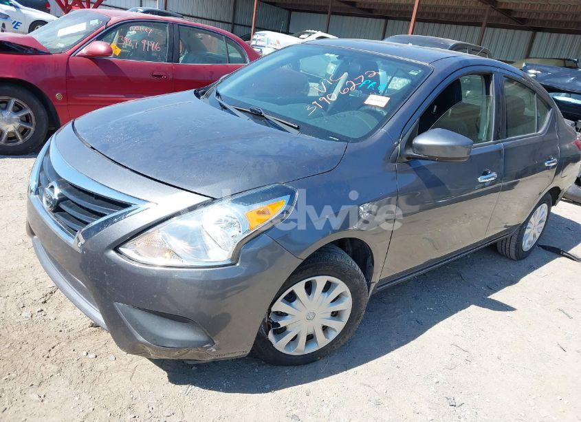 Photo 2 of 2019 Nissan Versa 1.6 SV (VIN 3N1CN7AP9KL818600)