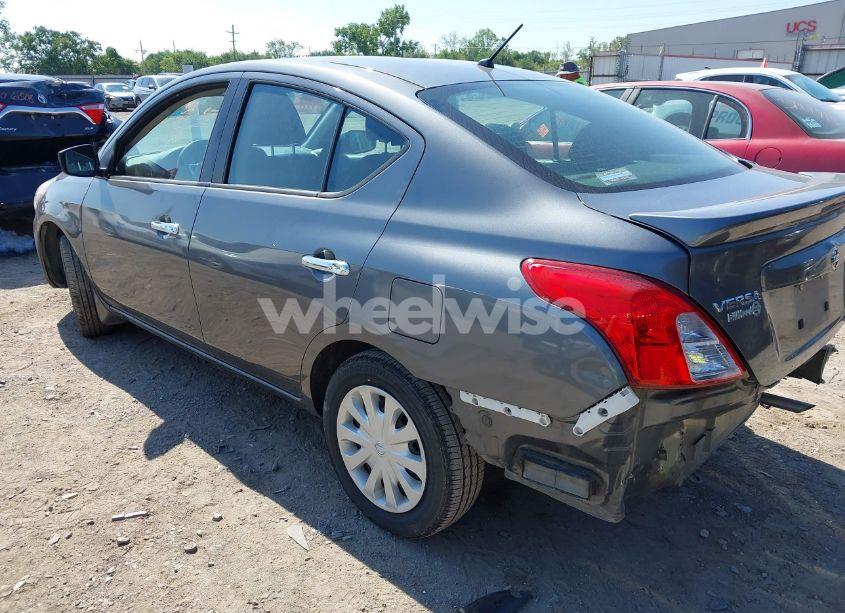 Photo 3 of 2019 Nissan Versa 1.6 SV (VIN 3N1CN7AP9KL818600)