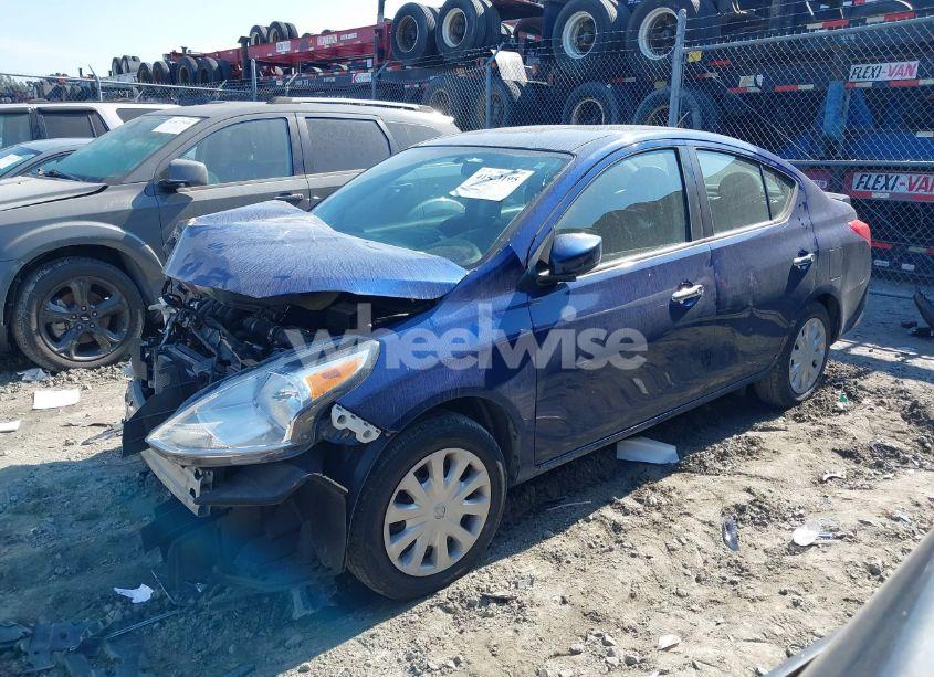 Photo 2 of 2019 Nissan Versa 1.6 SV (VIN 3N1CN7AP9KL820797)