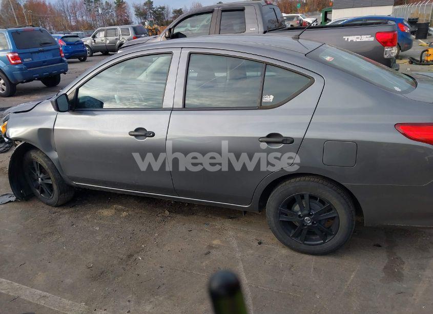 Photo 14 of 2019 Nissan Versa 1.6 S+ (VIN 3N1CN7AP9KL824235)