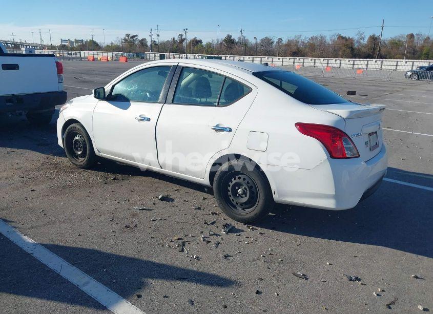 Photo 3 of 2019 Nissan Versa 1.6 SV (VIN 3N1CN7AP9KL829063)