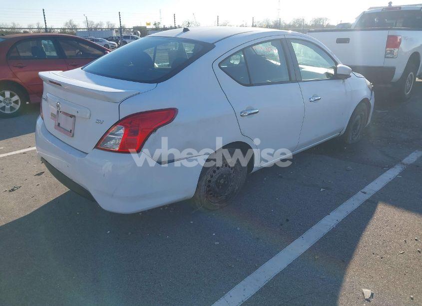 Photo 4 of 2019 Nissan Versa 1.6 SV (VIN 3N1CN7AP9KL829063)