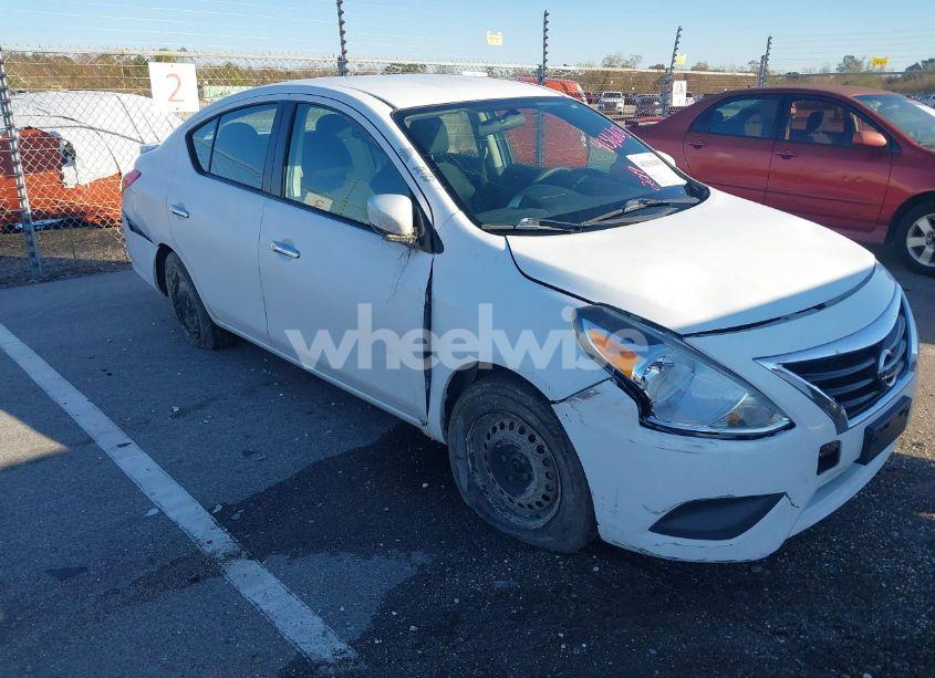 Photo 6 of 2019 Nissan Versa 1.6 SV (VIN 3N1CN7AP9KL829063)