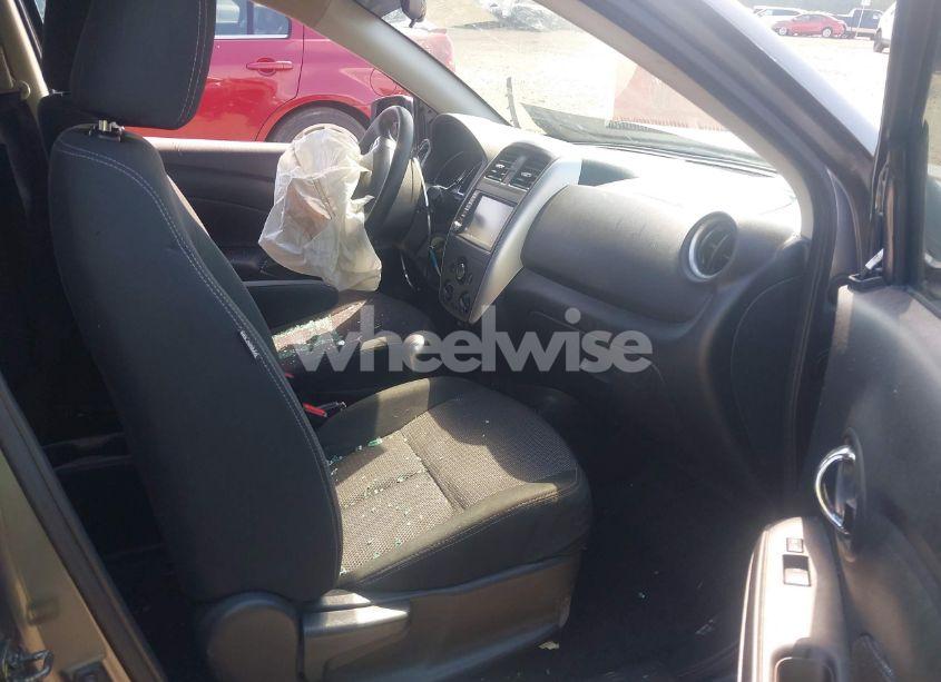 Photo 5 of 2019 Nissan Versa 1.6 SV (VIN 3N1CN7AP9KL830603)