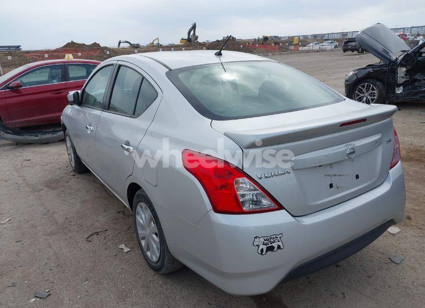 Photo 3 of 2019 Nissan Versa 1.6 SV (VIN 3N1CN7AP9KL838989)