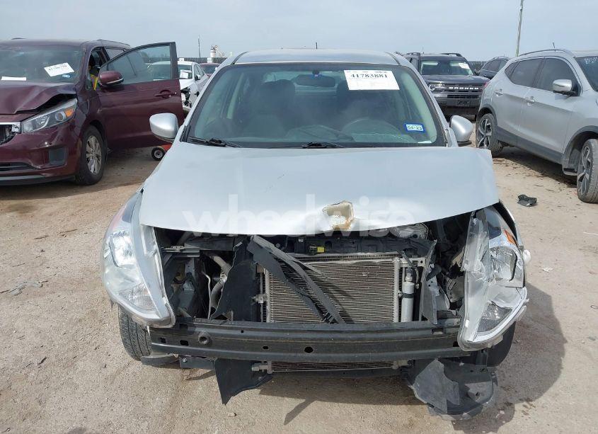 Photo 6 of 2019 Nissan Versa 1.6 SV (VIN 3N1CN7AP9KL838989)